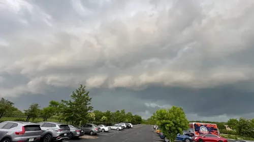 Severe Weather Strikes South Suburbs of Chicago, Leaving Thousands without Power