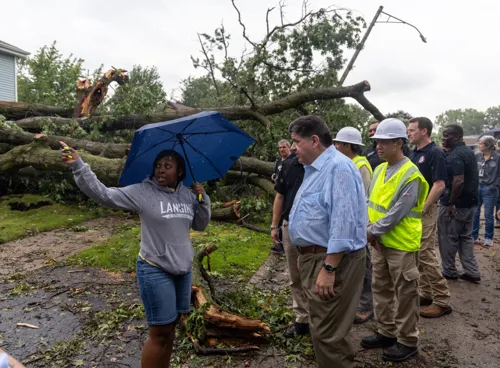 Illinois Governor Signs New Law to Aid Homeowners Affected by Flood Storms