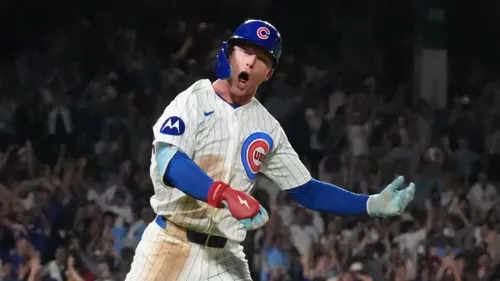 Pete Crow-Armstrong’s 10th-Inning Homer Lifts Cubs Over White Sox at Wrigley Field