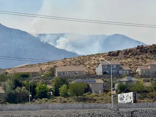 Hawk Fire destroys homes in northwest Reno as evacuations expand