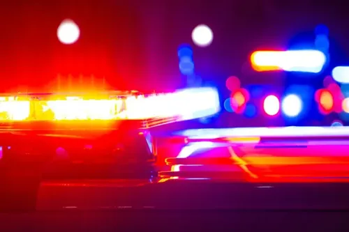 Chicago Motorcycle Crash on Archer Avenue Leaves 35-Year-Old Man Dead