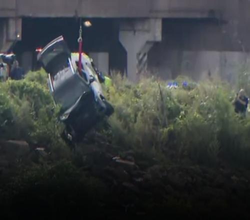 Man Dies and Woman Missing After Chicago Car Crashes Into Little Calumet River
