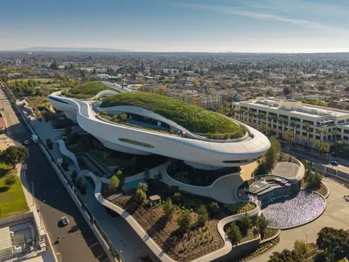 Lucas Museum of Narrative Art Celebrates Grand Opening in Los Angeles