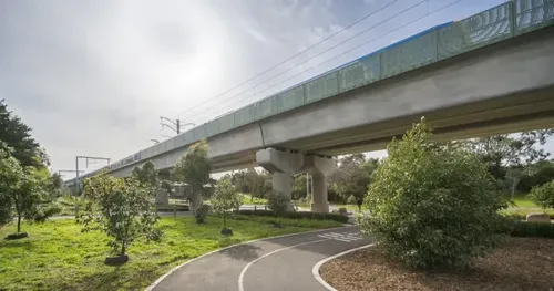 Melbourne Removes Final Level Crossings on Key Rail Lines with Webster Street Underpass Opening