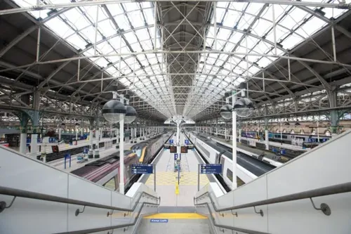Manchester Rail Network Secures £1 Billion Investment for Modern Battery-Electric Train Fleet