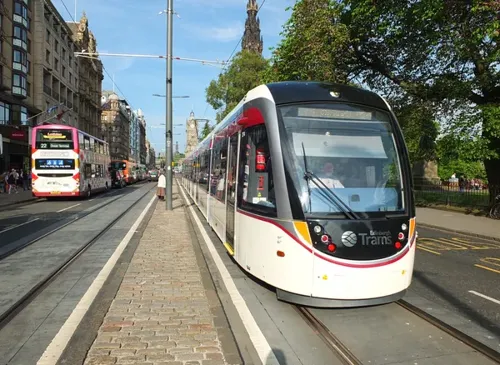 Edinburgh Council Approves Strategic Business Case for Southern Tram Line to BioQuarter and Royal Infirmary as Granton Route Aligns with Regional Studies