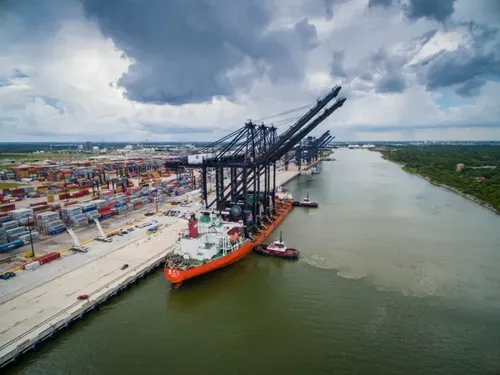 Port Houston Authorizes Bayport Cold-Storage Expansion Amid 21% Export Growth as City Council Passes Campaign Ethics Mandate