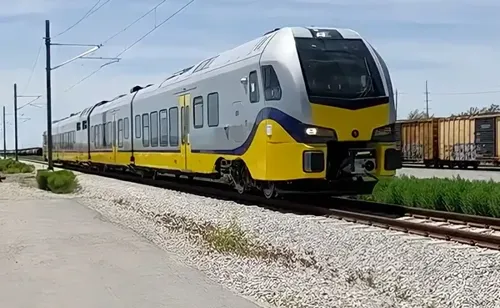 DART Advances Operational Readiness Across 26-Mile Silver Line Commuter Rail Linking DFW Airport to Plano with High-Tech Stadler FLIRT Trainsets