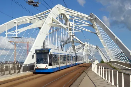 Amsterdam Inaugurates Tram 26 Extension to Strandeiland and Accelerates Multi-Billion Zuidasdok Rail Expansion