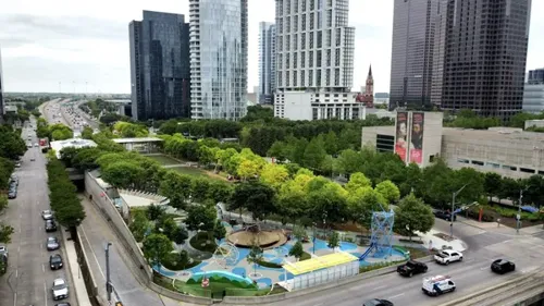Dallas Breaks Ground on 1.7-Acre Klyde Warren Park Deck Expansion as City Allocates $211M DART Mobility Funds