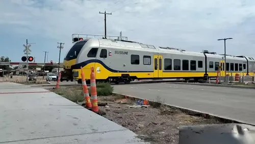 Dallas Area Rapid Transit Advances Intensive Fleet Testing on 26-Mile Silver Line Commuter Rail Corridor to DFW Airport